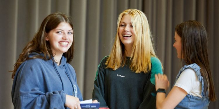 actors on short course