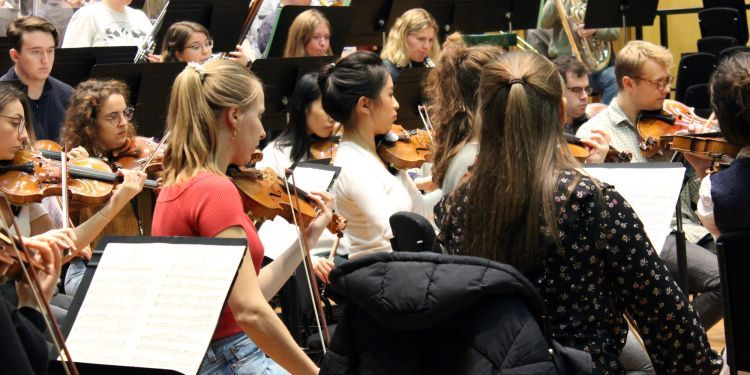 Strings players in an LSO Orchestral Artistry rehearsal