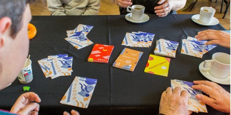 Cards on the Table session at Openbare Werken, VIERNULVIER, Ghent ©Leontien Allemeersch