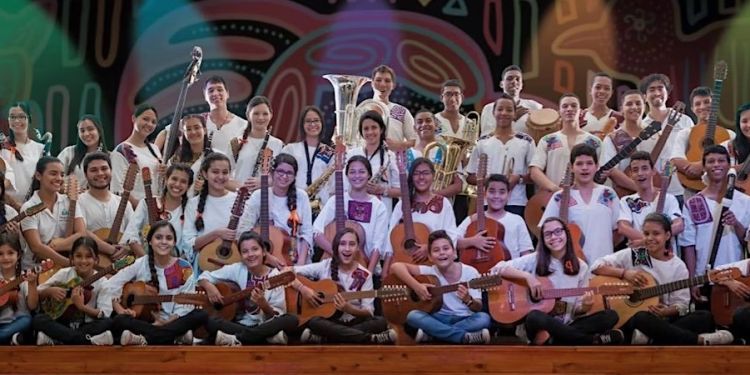 Photo of a Colombian municipal music school