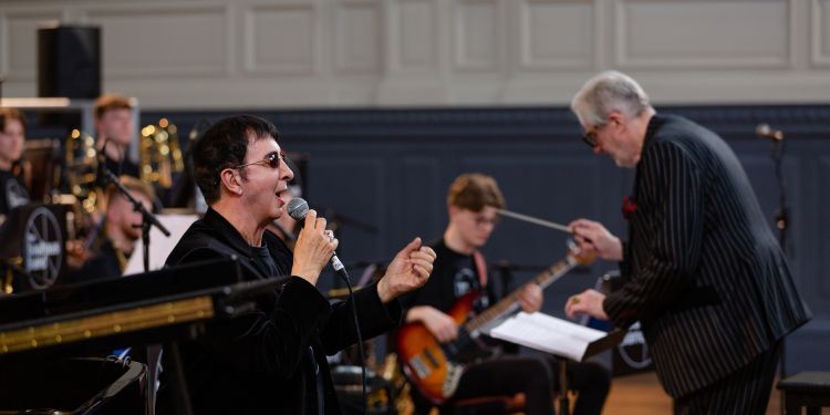 Marc Almond, John Harle and Bauhaus Band