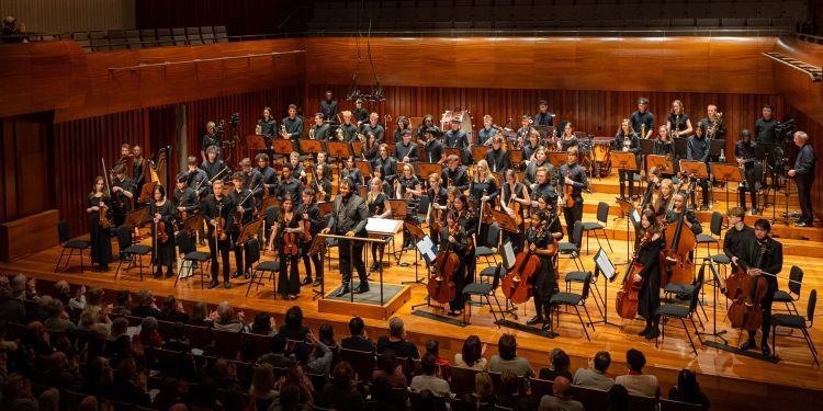 Bradley Wilson conducting the LSSO at Milton Court 