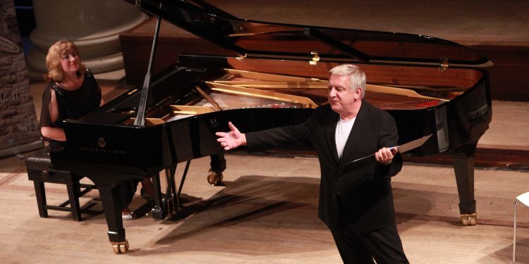 Lucy Parham and Simon Russell Beale