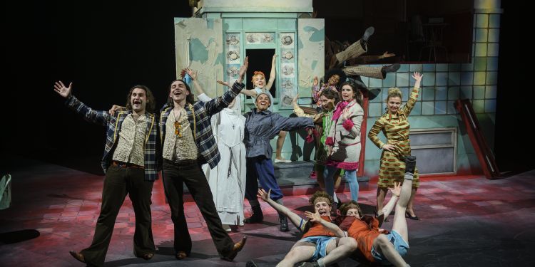 Comedy of Errors production image