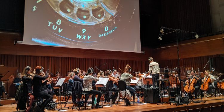 Illuminated River performance with Session Orchestra 