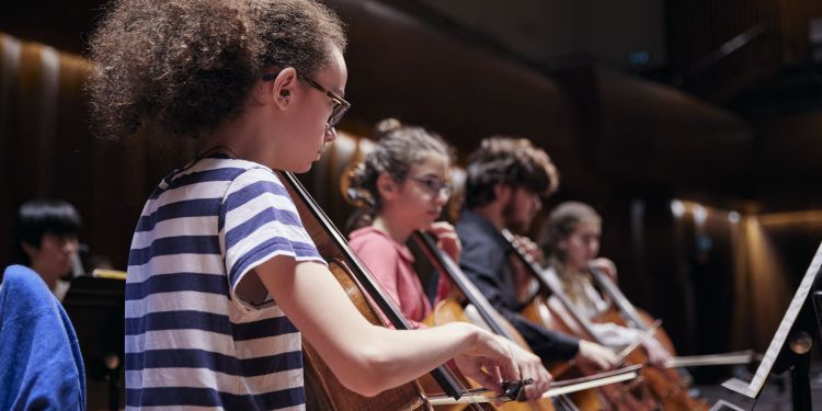Junior Guildhall string players