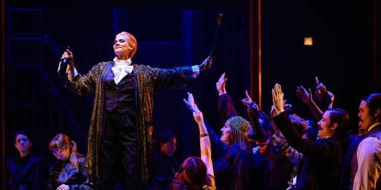 Die Fledermaus production image