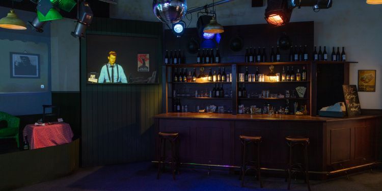 Blitz Exhibition - bar created by GPS