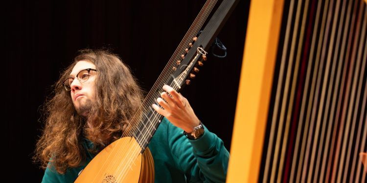 Historical Performance theorbo player