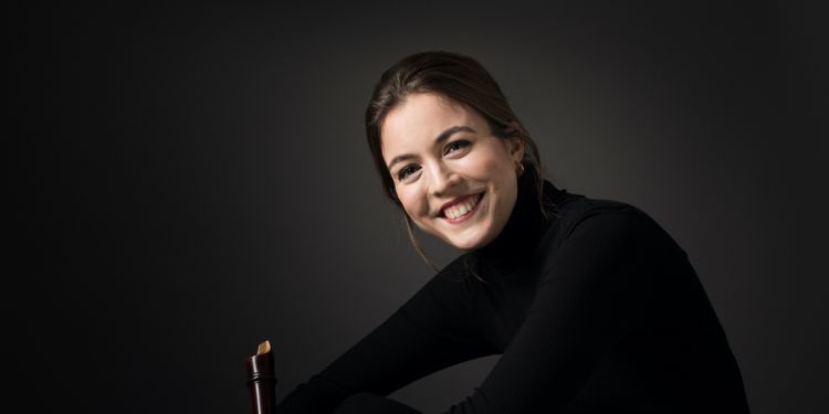 Tabea Debus headshot taken by Benjamin Ealovega in 2018