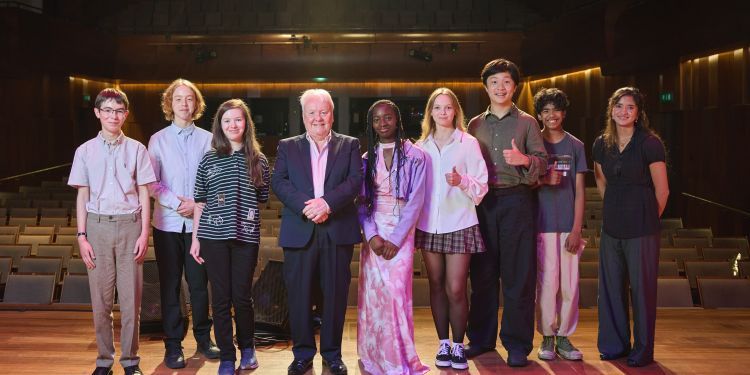 The RELEASE finalists with Jeffery Wilson
