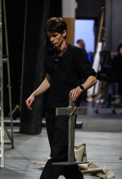 Stage Management student work behind-the-scenes on Opera Double Bill 'Der Wald/Lucrezia