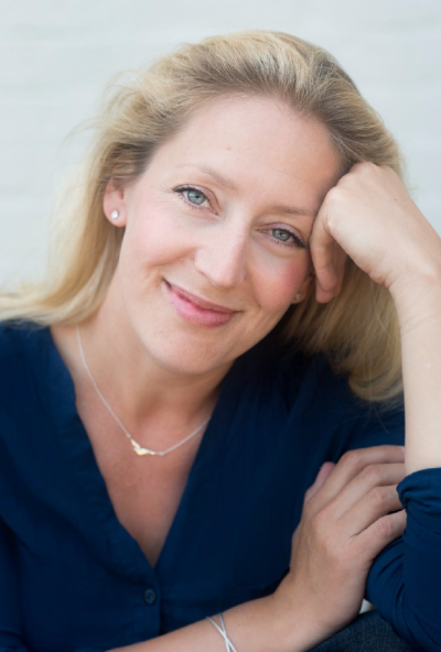 Annabel Thwaite headshot