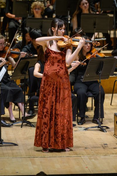 Caroline Durham and Guildhall Symphony Orchestra
